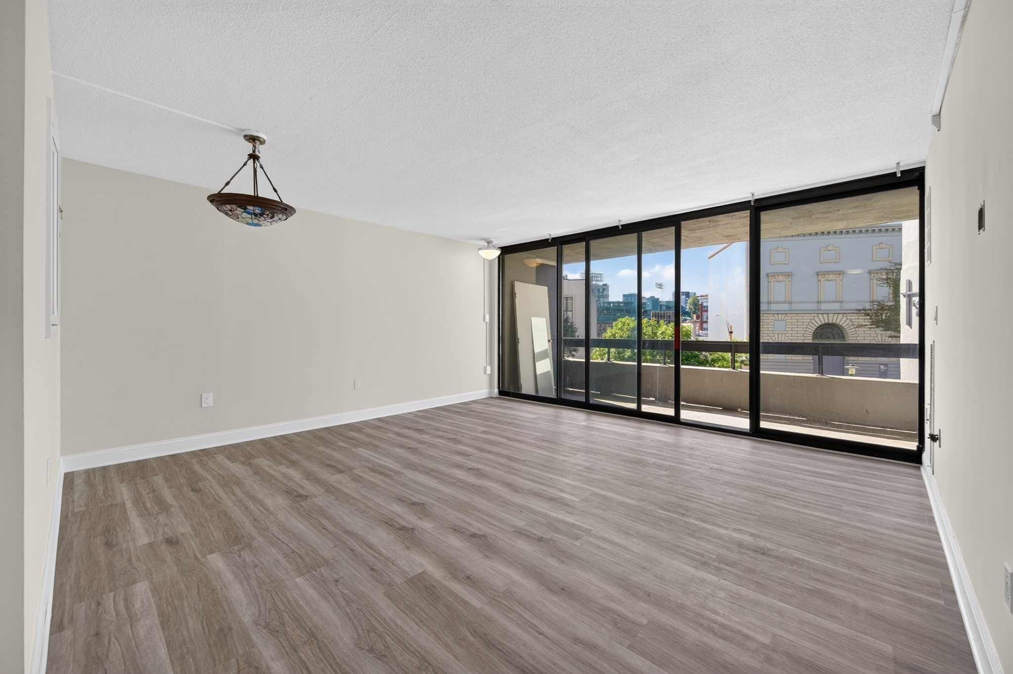 566 Commonwealth Ave # 308 Property Photo 2
