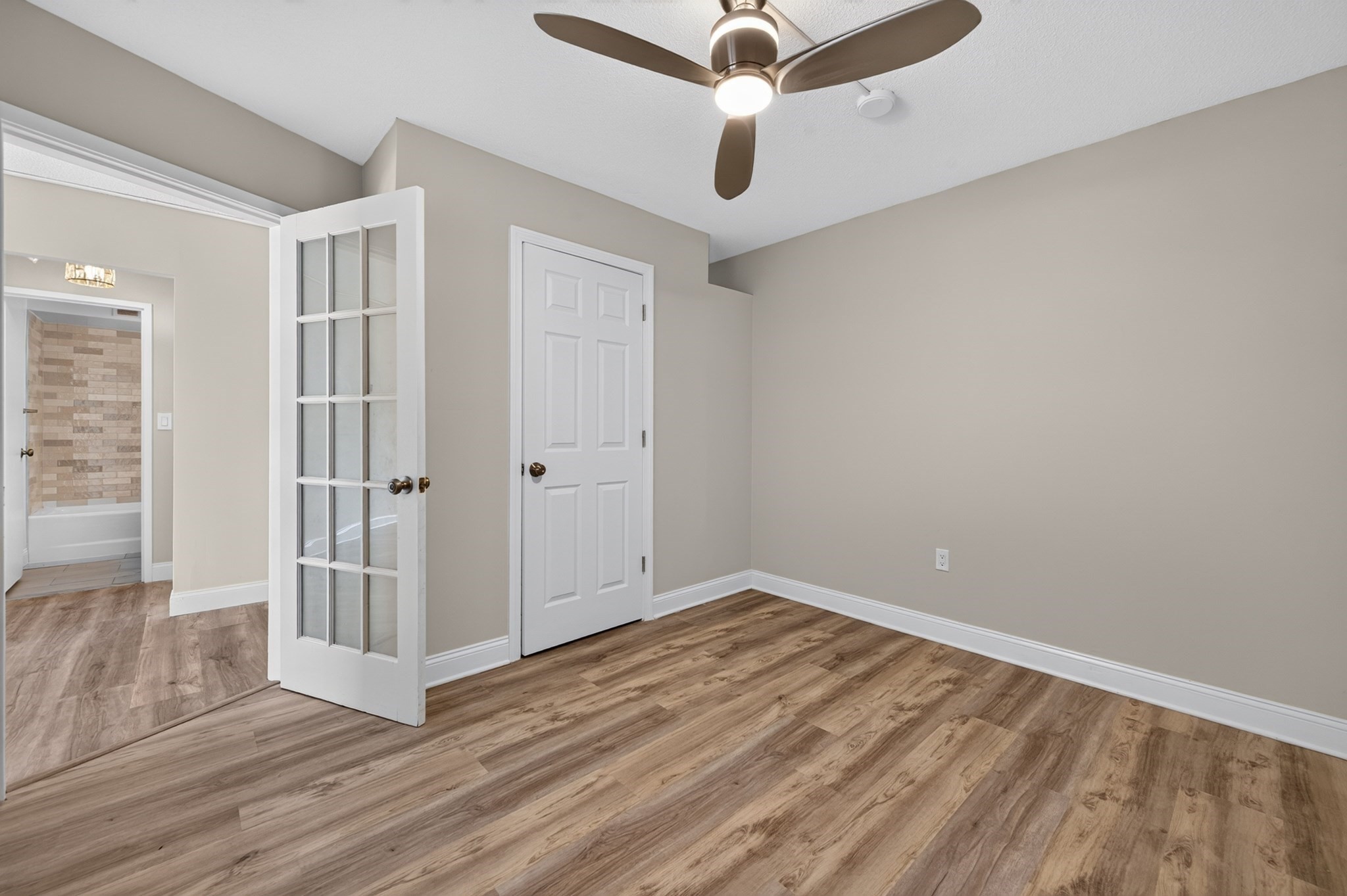 566 Commonwealth Ave # 308 Property Photo 11