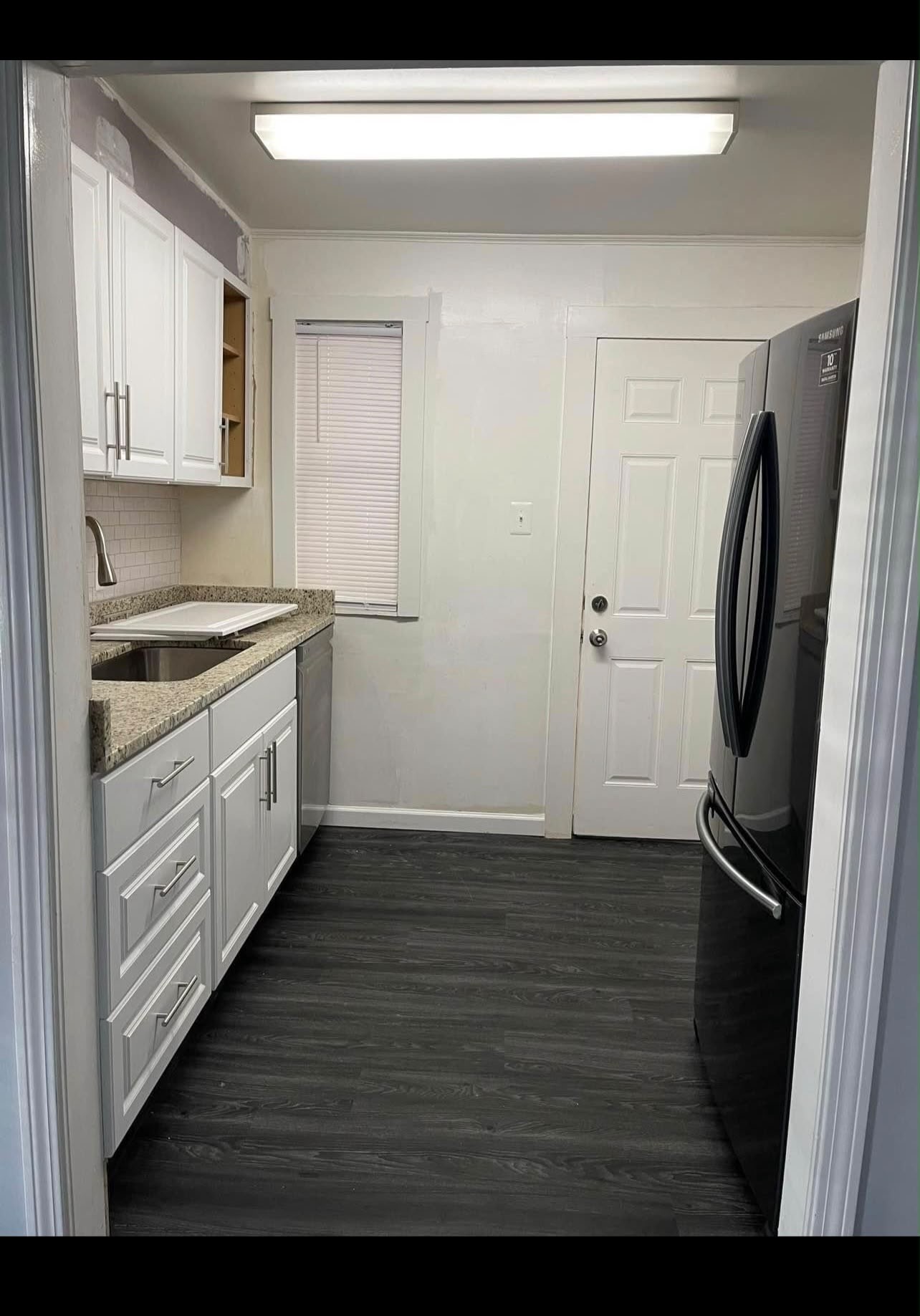 69 Fox St Property Photo 30