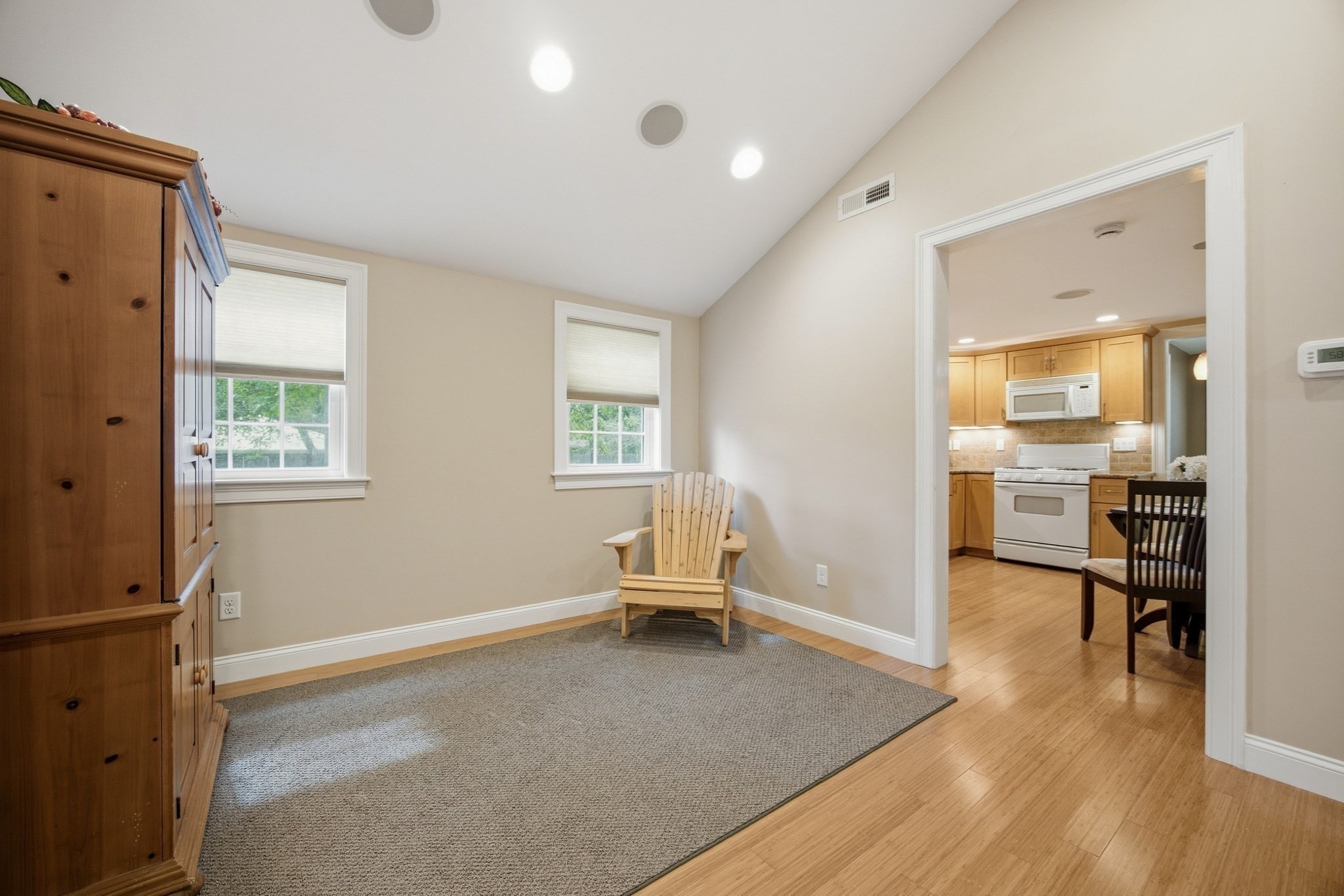 16 Fourth Ave. Property Photo 17