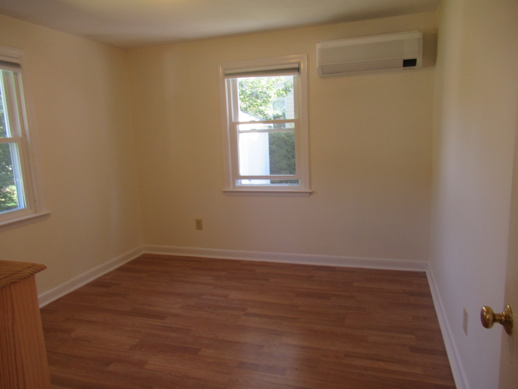 34 Middle Street Property Photo 6