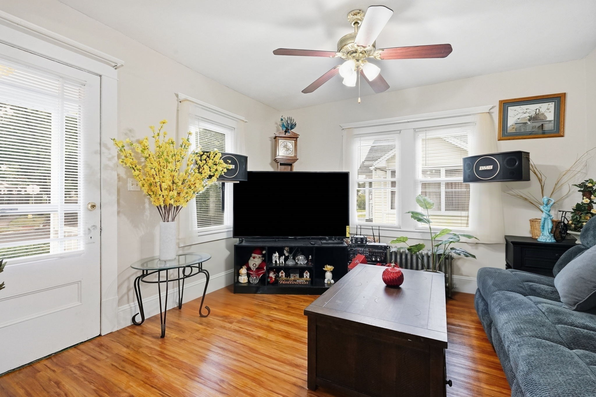 1774 Carew St Property Photo 6