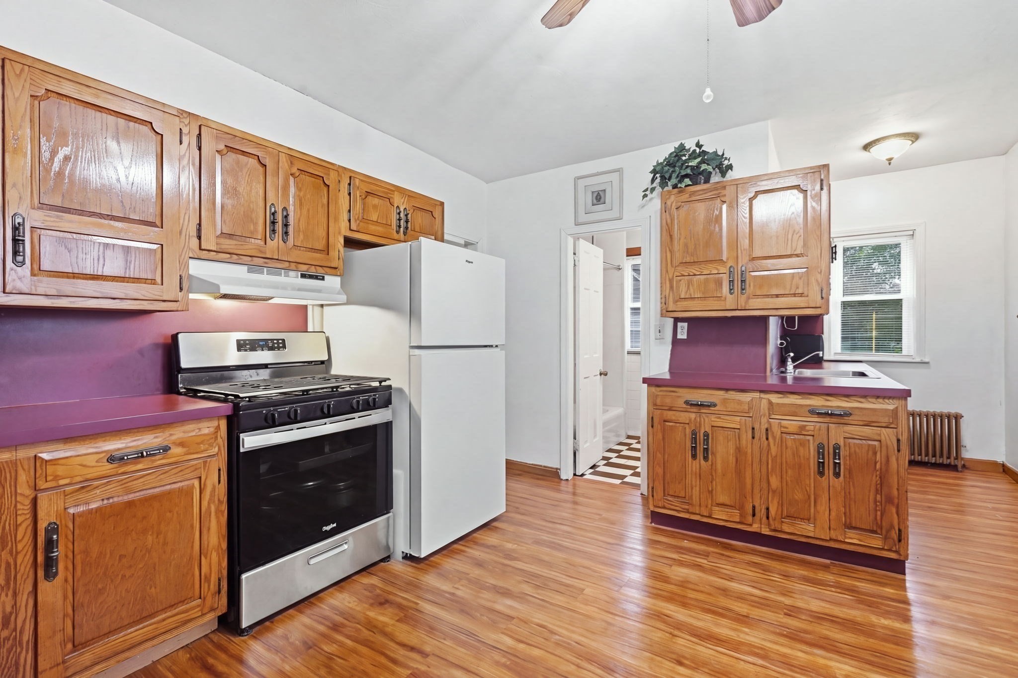1774 Carew St Property Photo 12