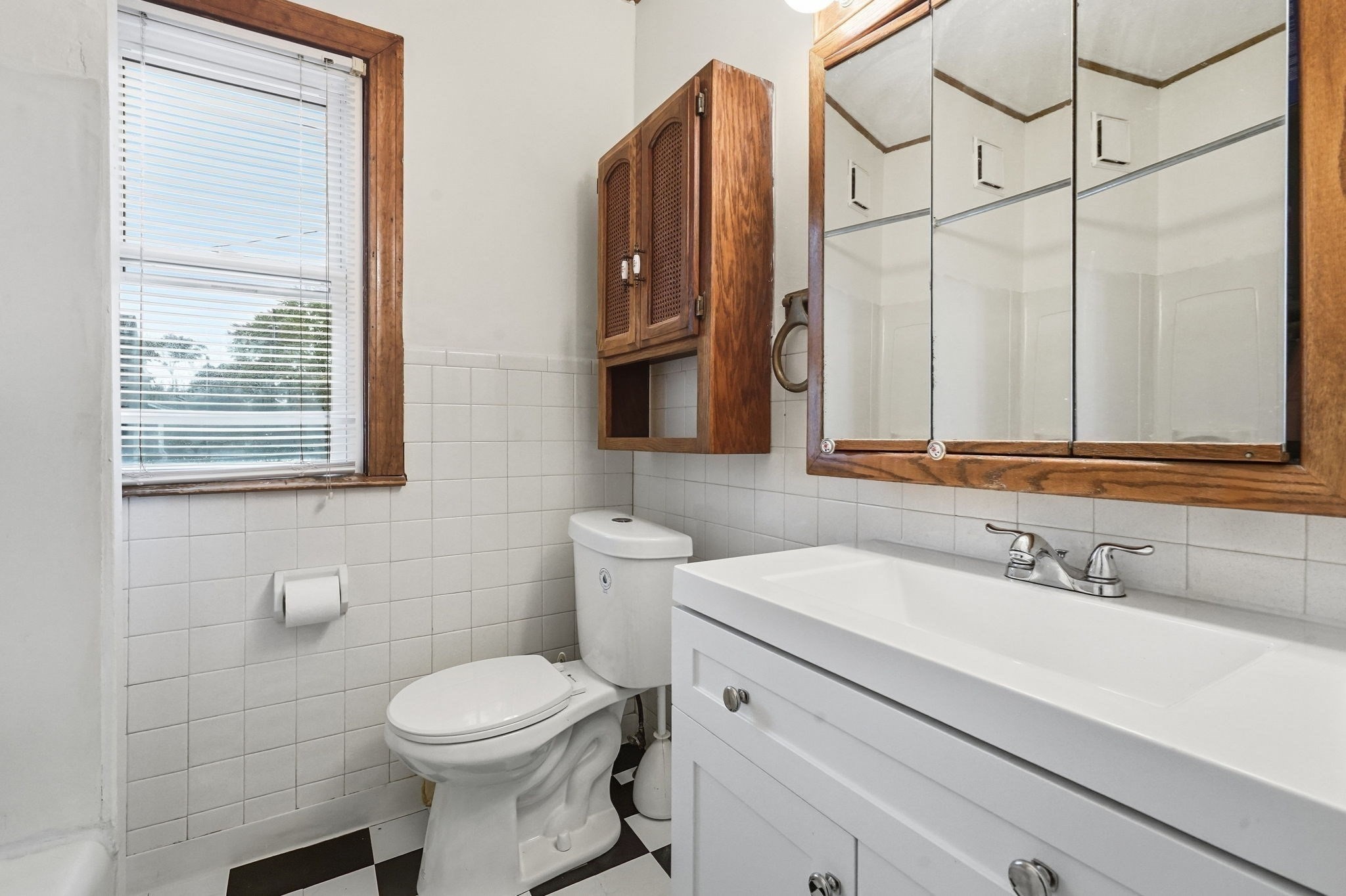 1774 Carew St Property Photo 18