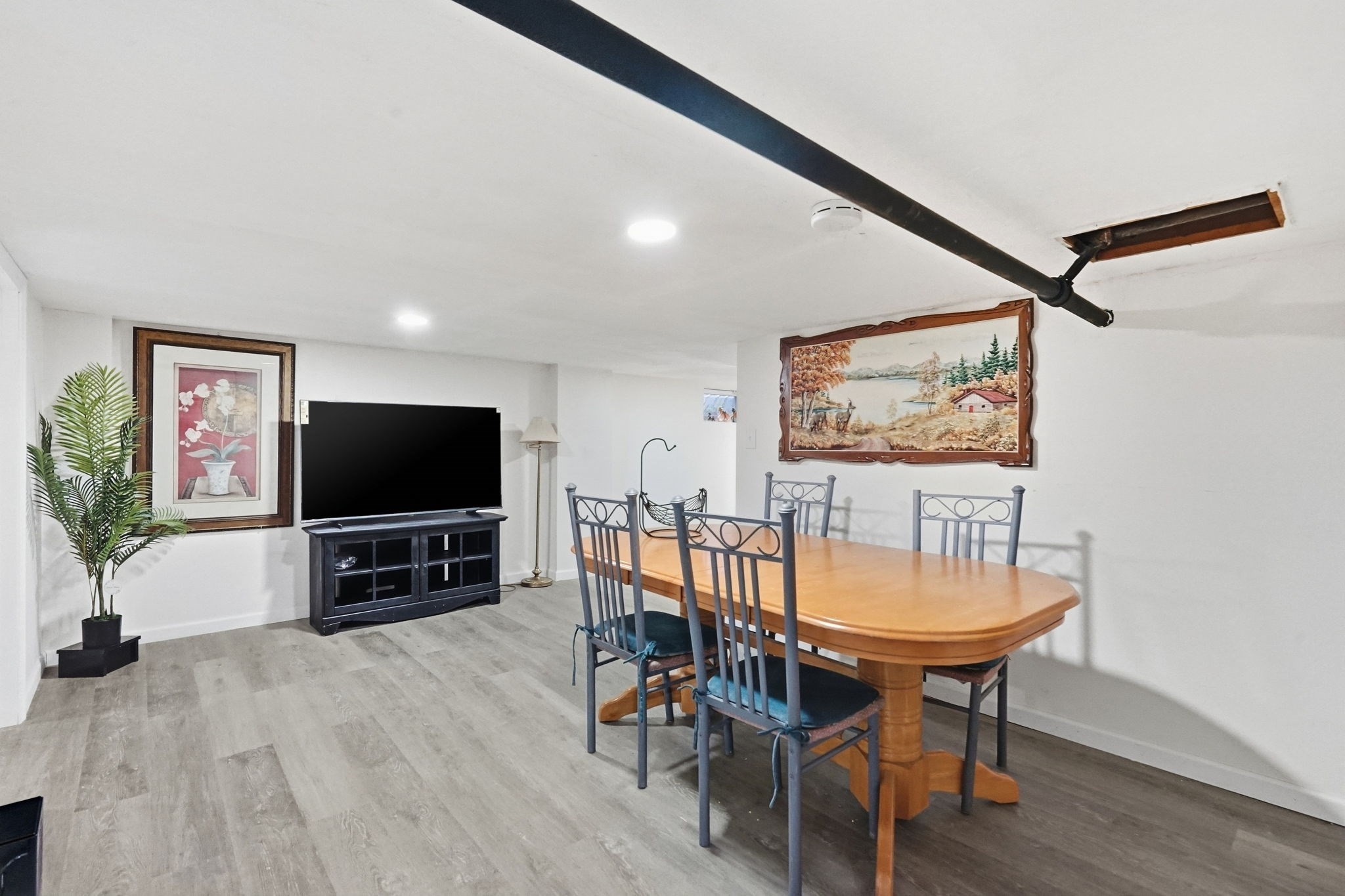 1774 Carew St Property Photo 25