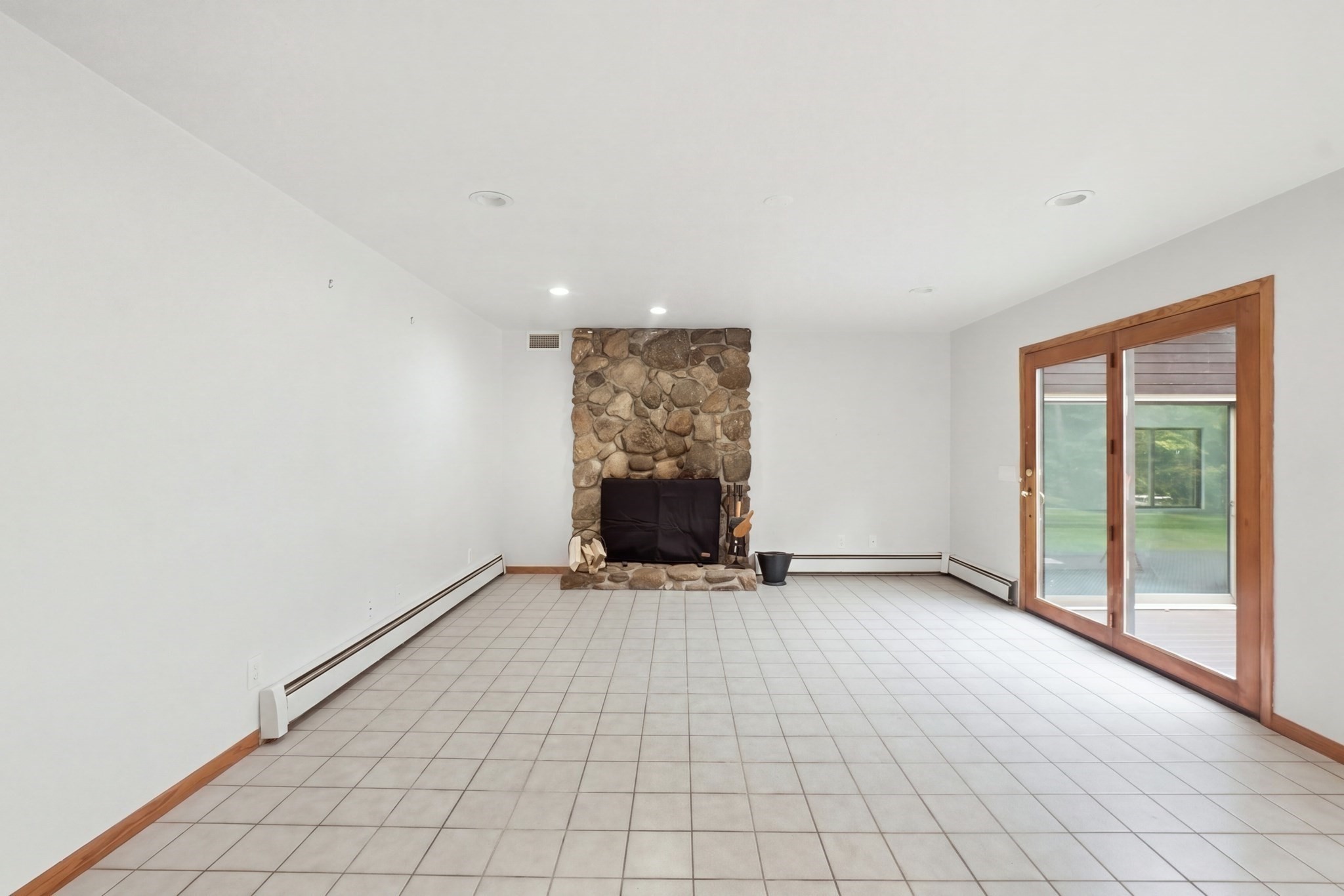 6 Nestlewood Ln Property Photo 13