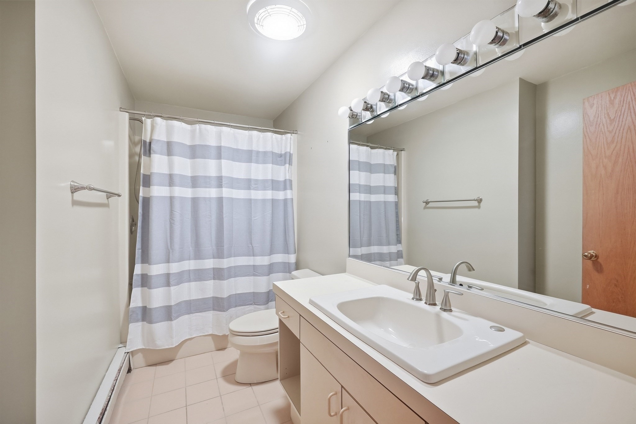 6 Nestlewood Ln Property Photo 29