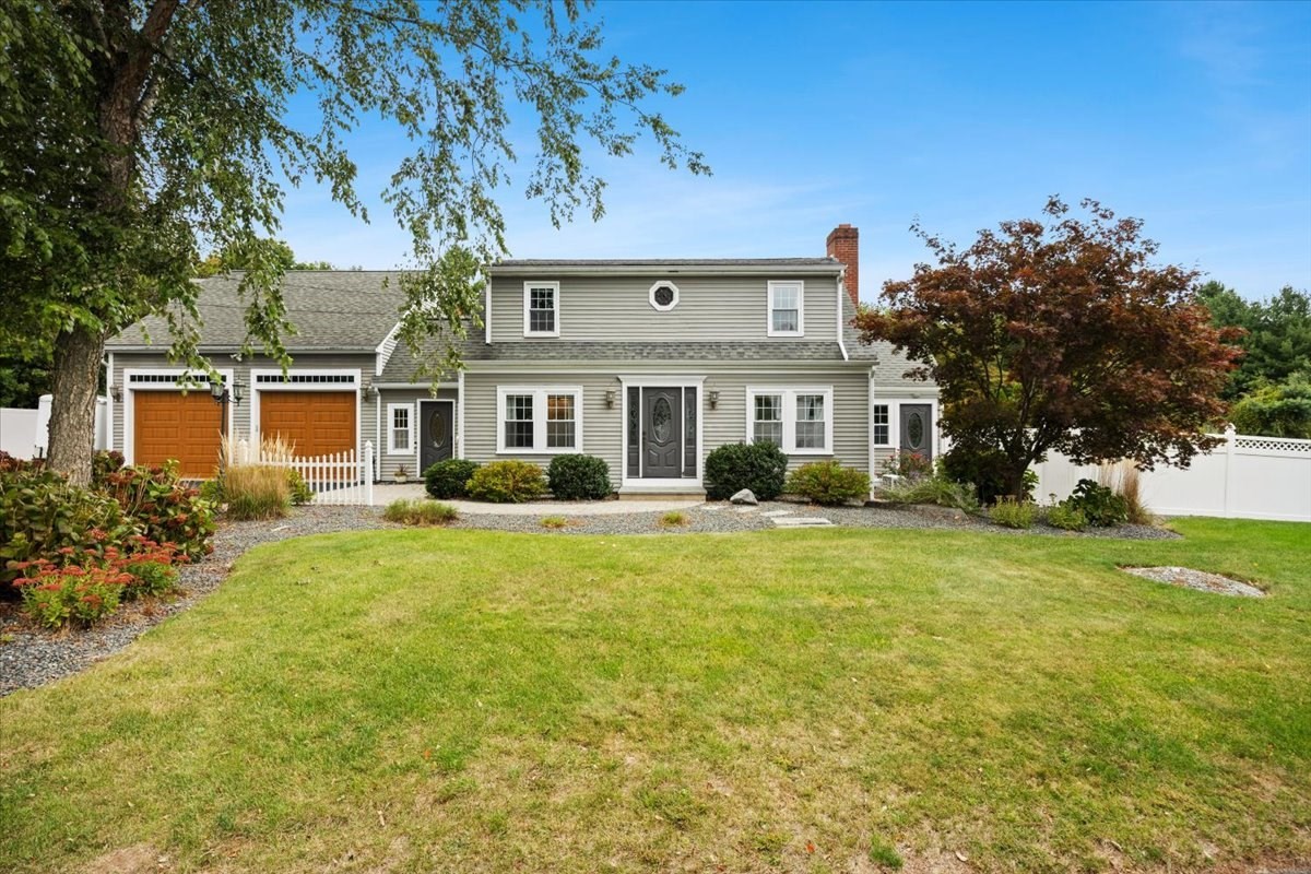 155 Commonwealth Ave Property Photo 1