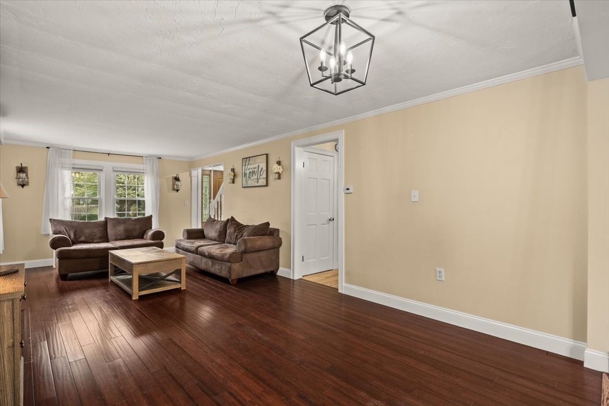 155 Commonwealth Ave Property Photo 12