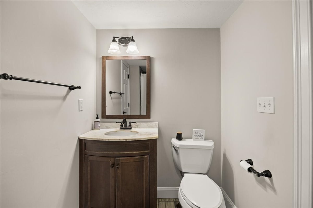 155 Commonwealth Ave Property Photo 14