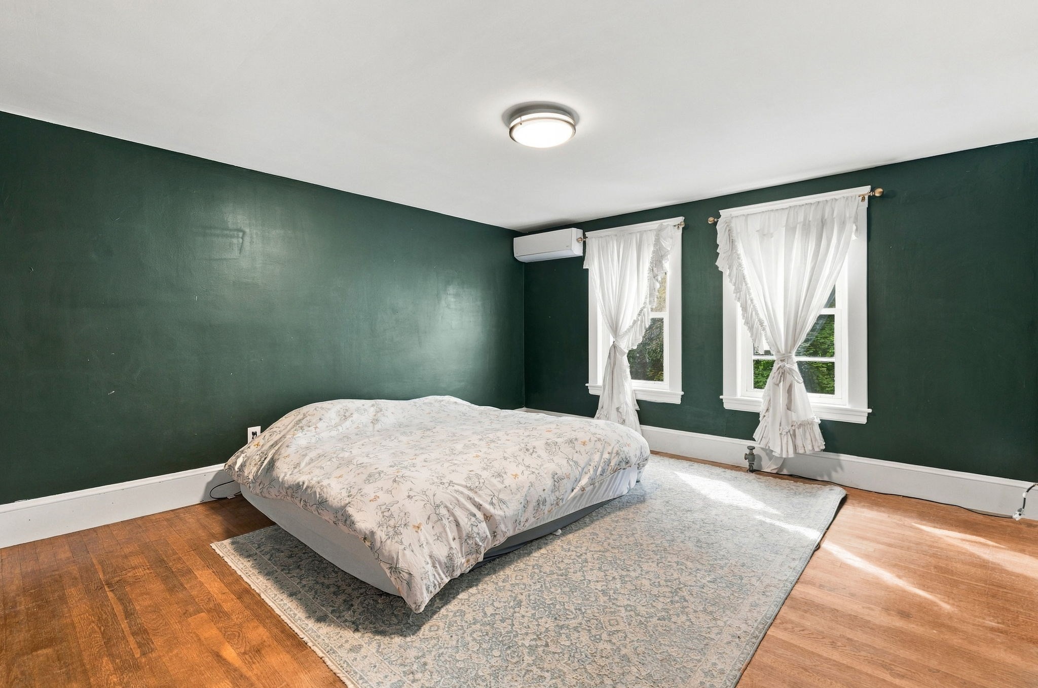 10 Salem St Property Photo 30