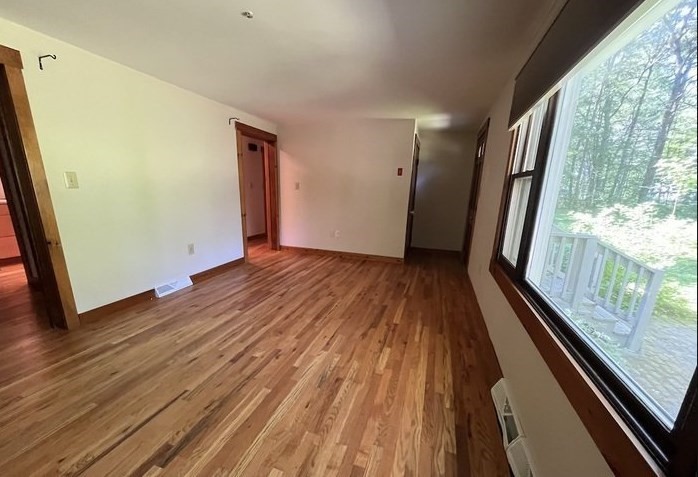 148 Newtown Rd Property Photo 4