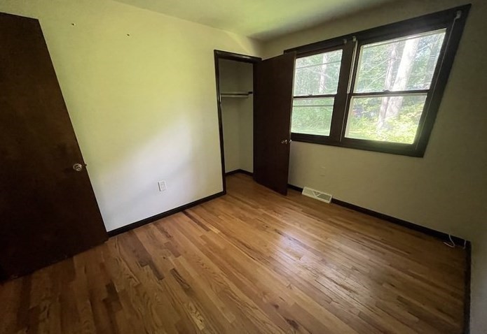 148 Newtown Rd Property Photo 15