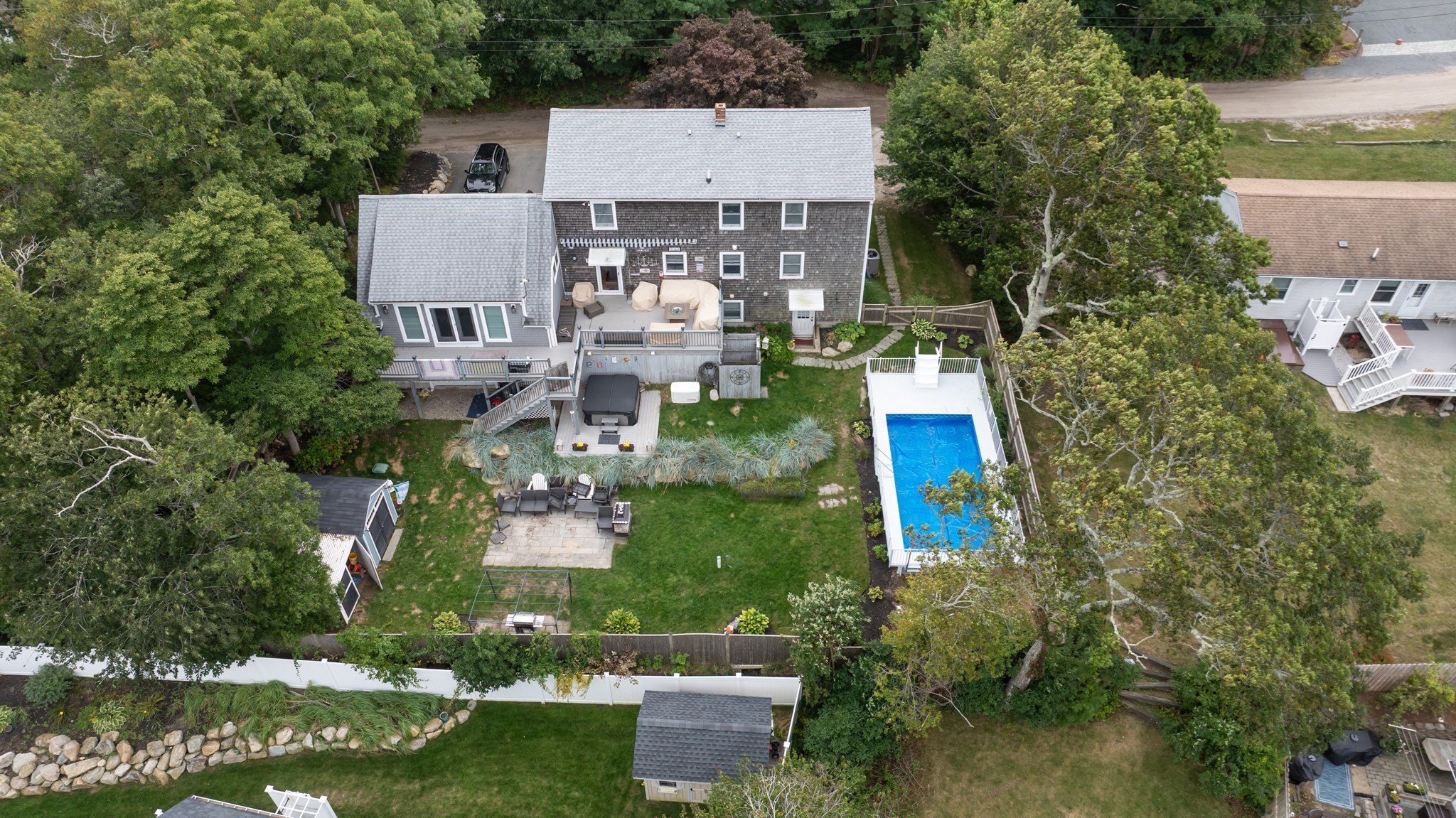 48 Sachem Rd. Property Photo 3
