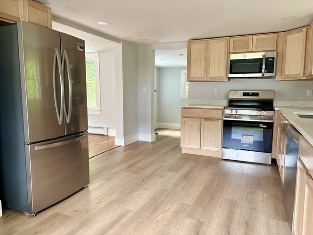78 Pleasant St Property Photo 10