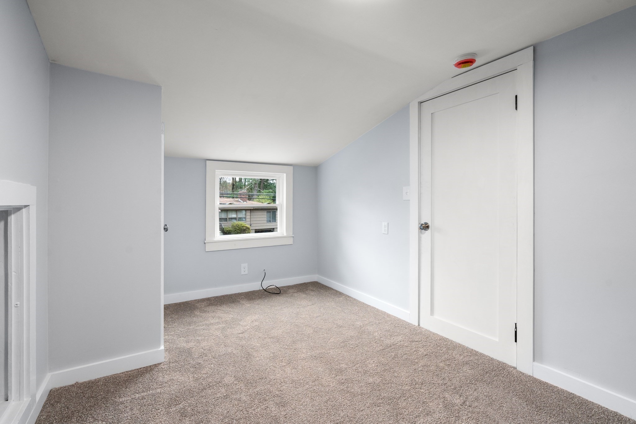 78 Pleasant St Property Photo 20