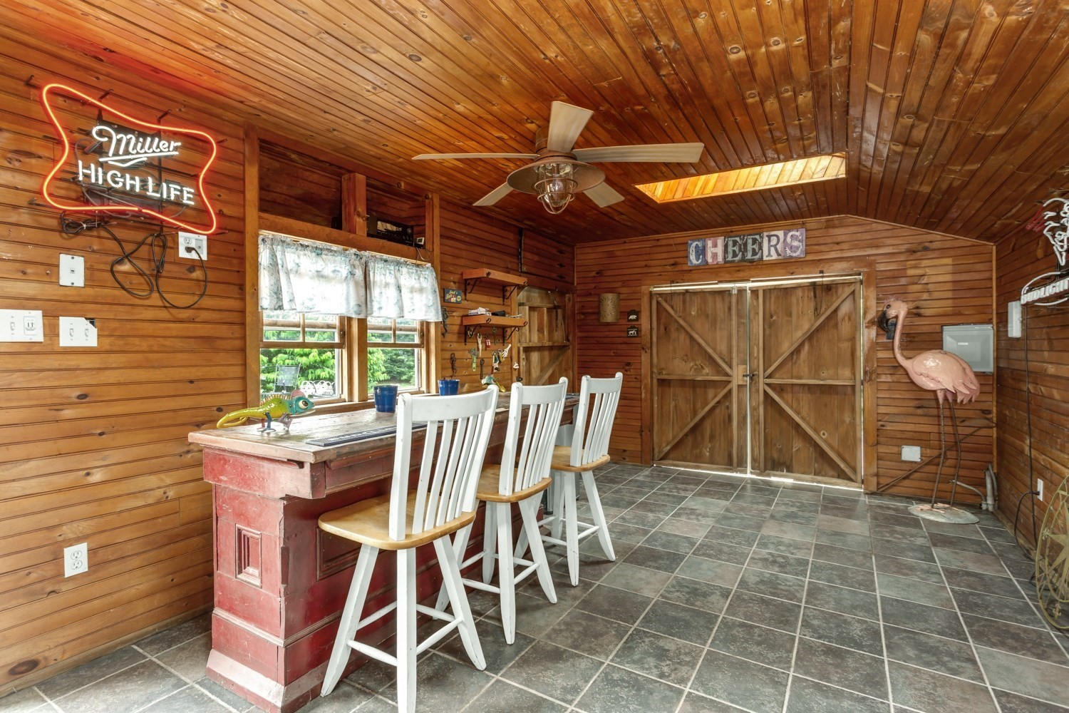 1322 Pond St Property Photo 40