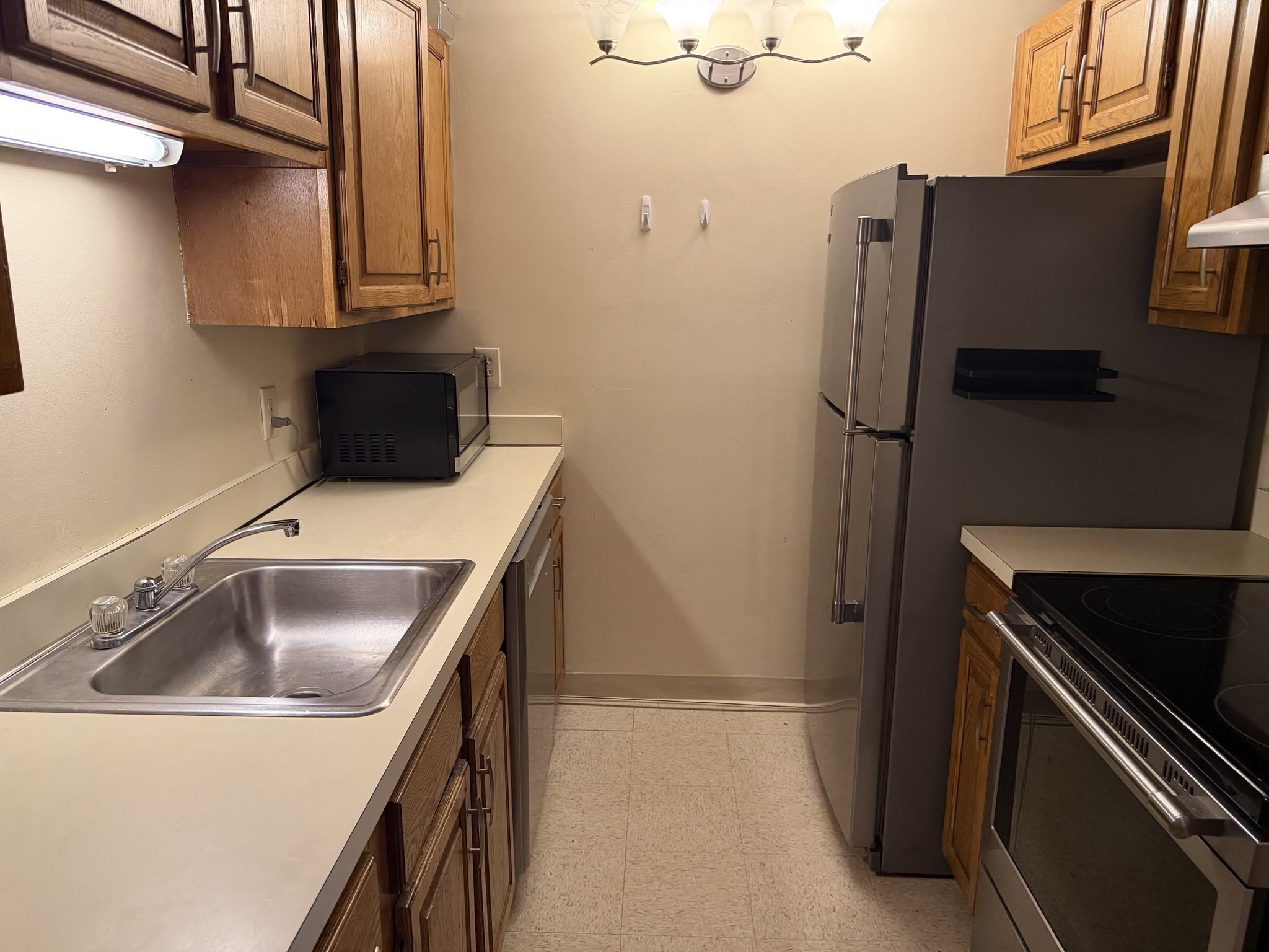 1580 Massachusetts Ave # 3e Property Photo 5