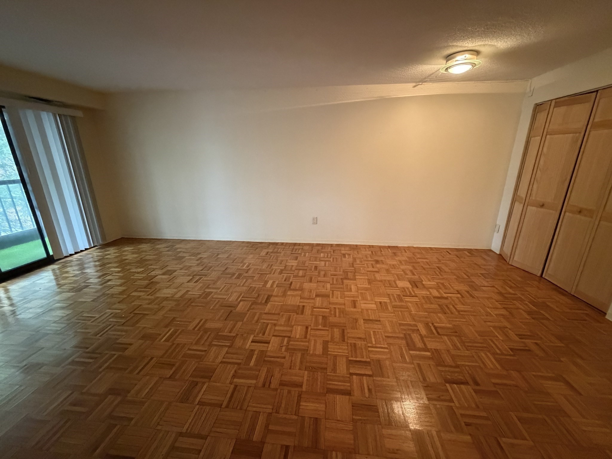 1580 Massachusetts Ave # 3e Property Photo 11