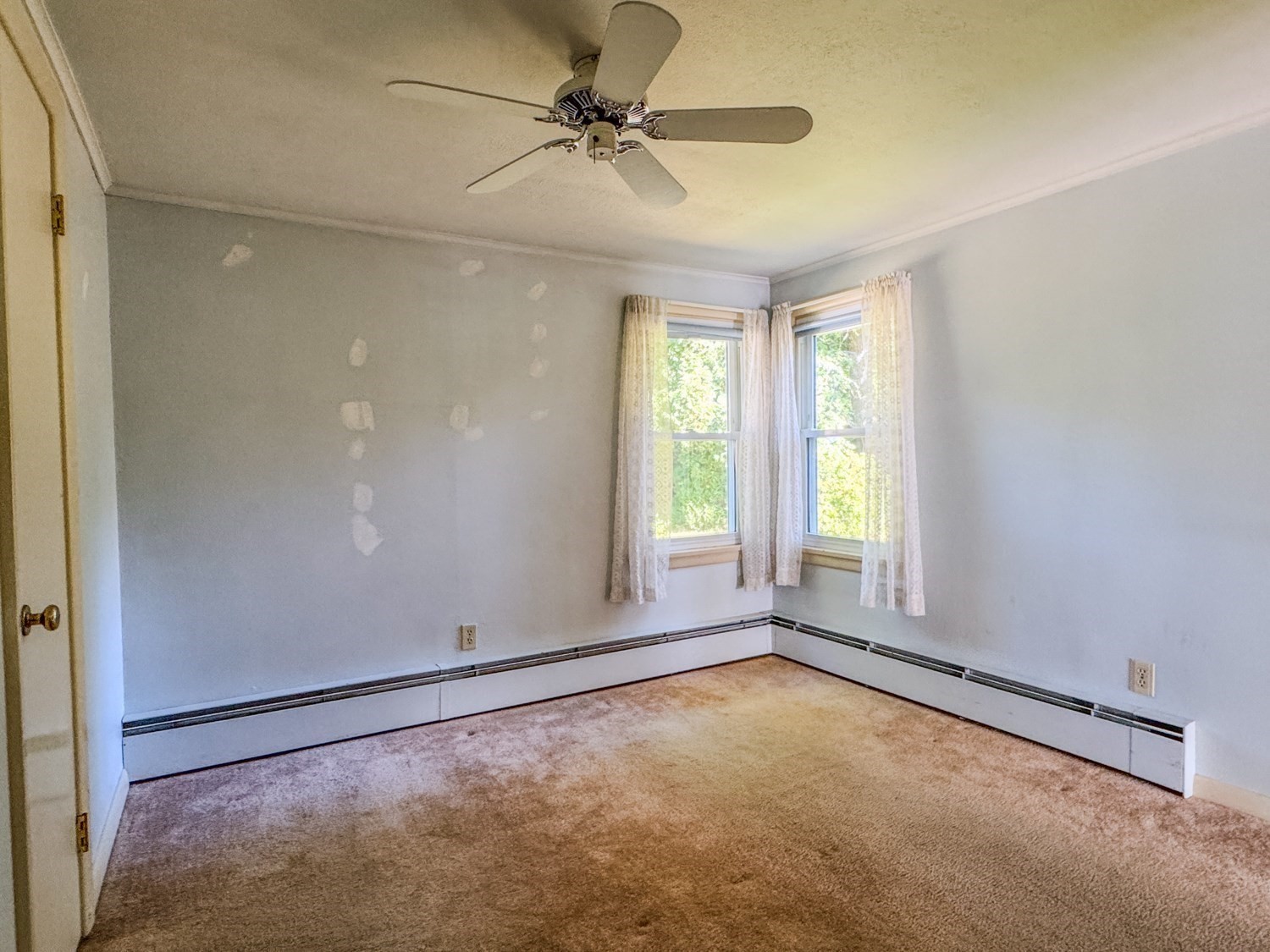 54 Dell Street Property Photo 18