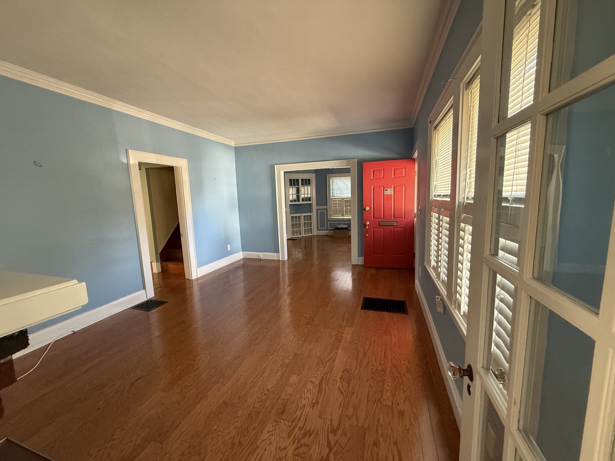 71 Ocean St Property Photo 4