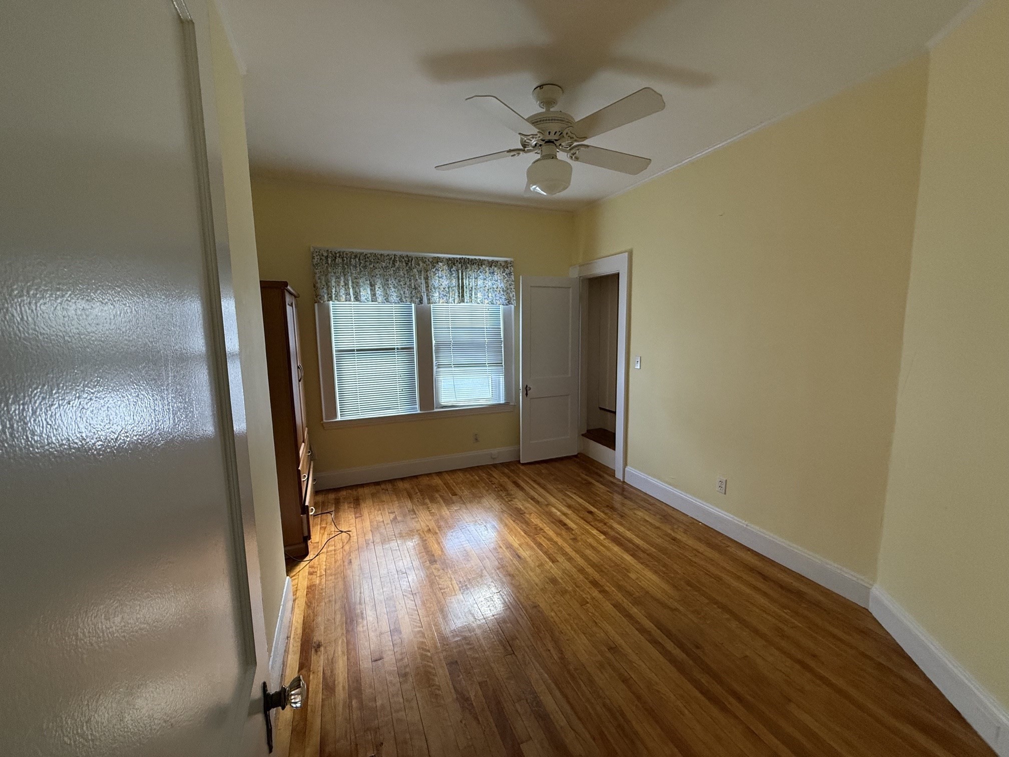 71 Ocean St Property Photo 8