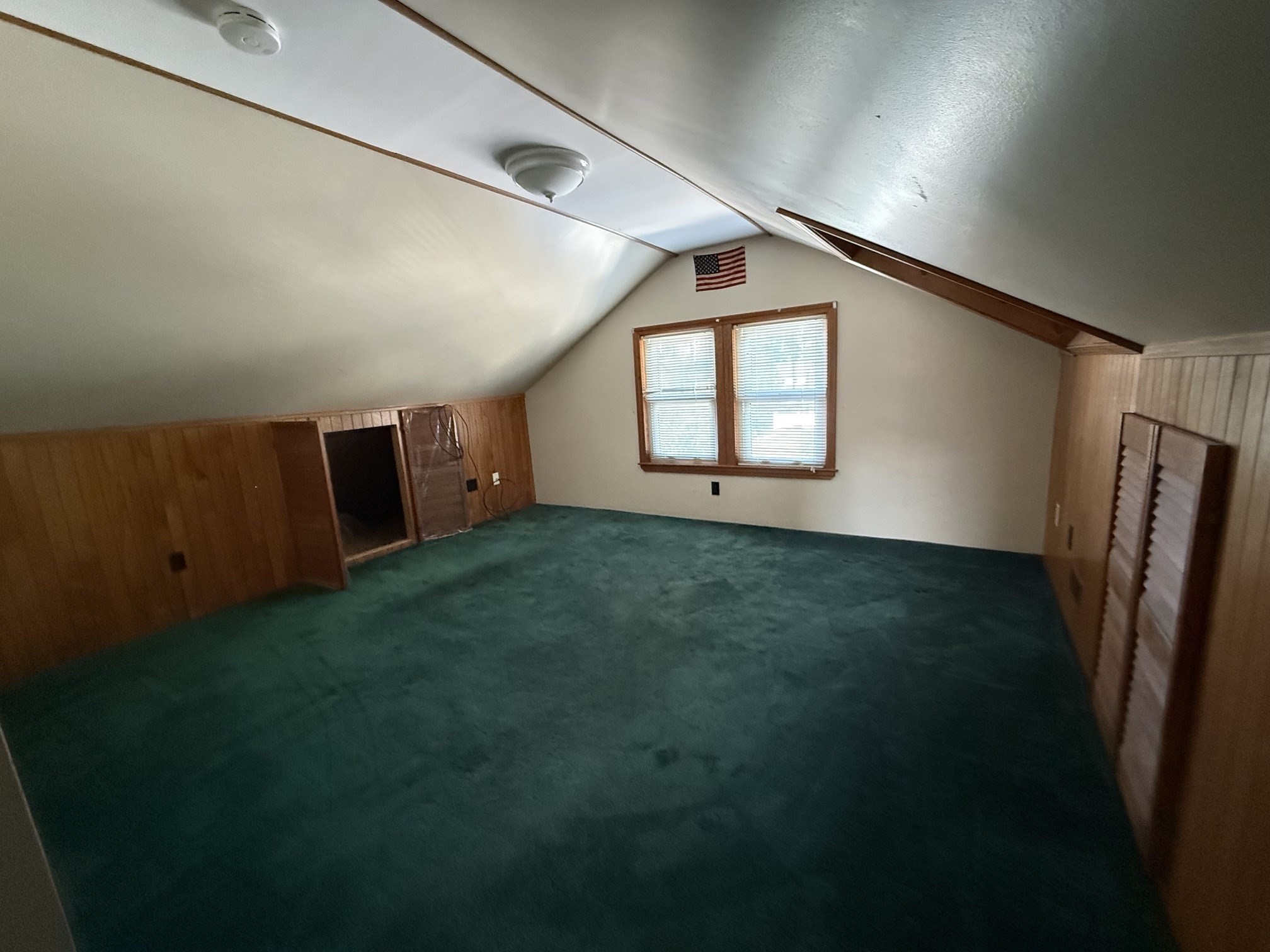 71 Ocean St Property Photo 12
