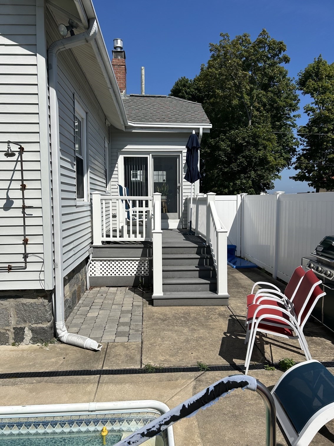 71 Ocean St Property Photo 15
