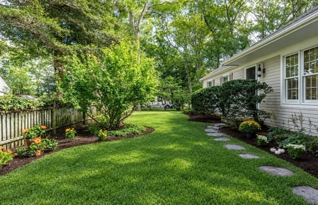 99 Old Post Road Property Photo 3