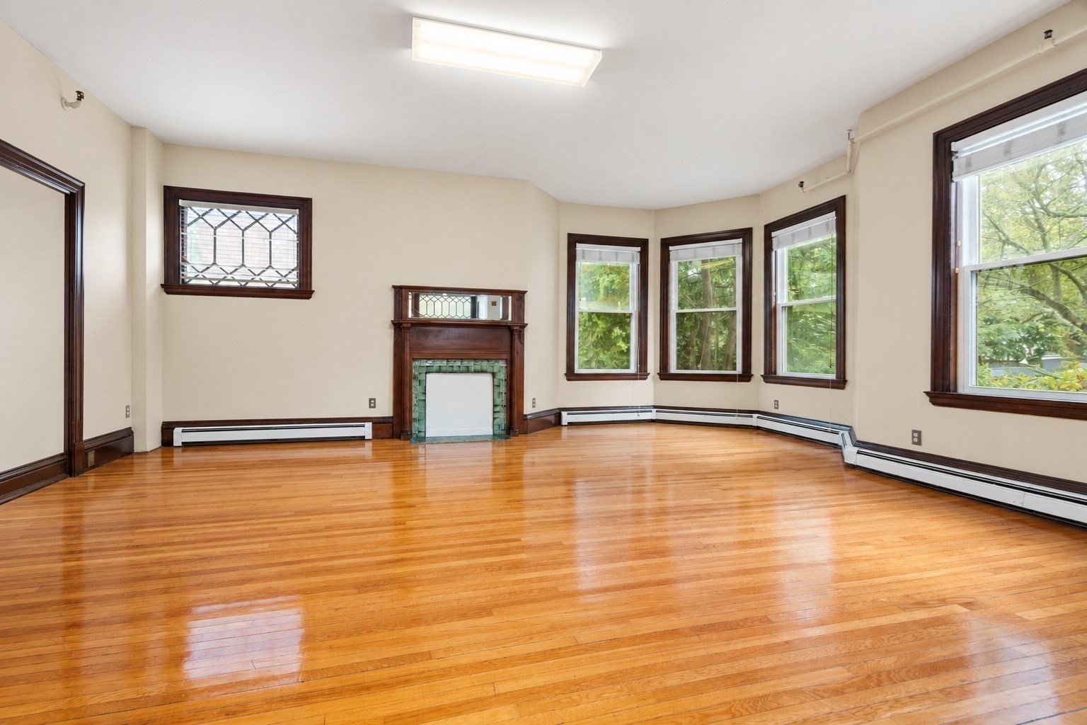 15 Maple Ter Property Photo 4