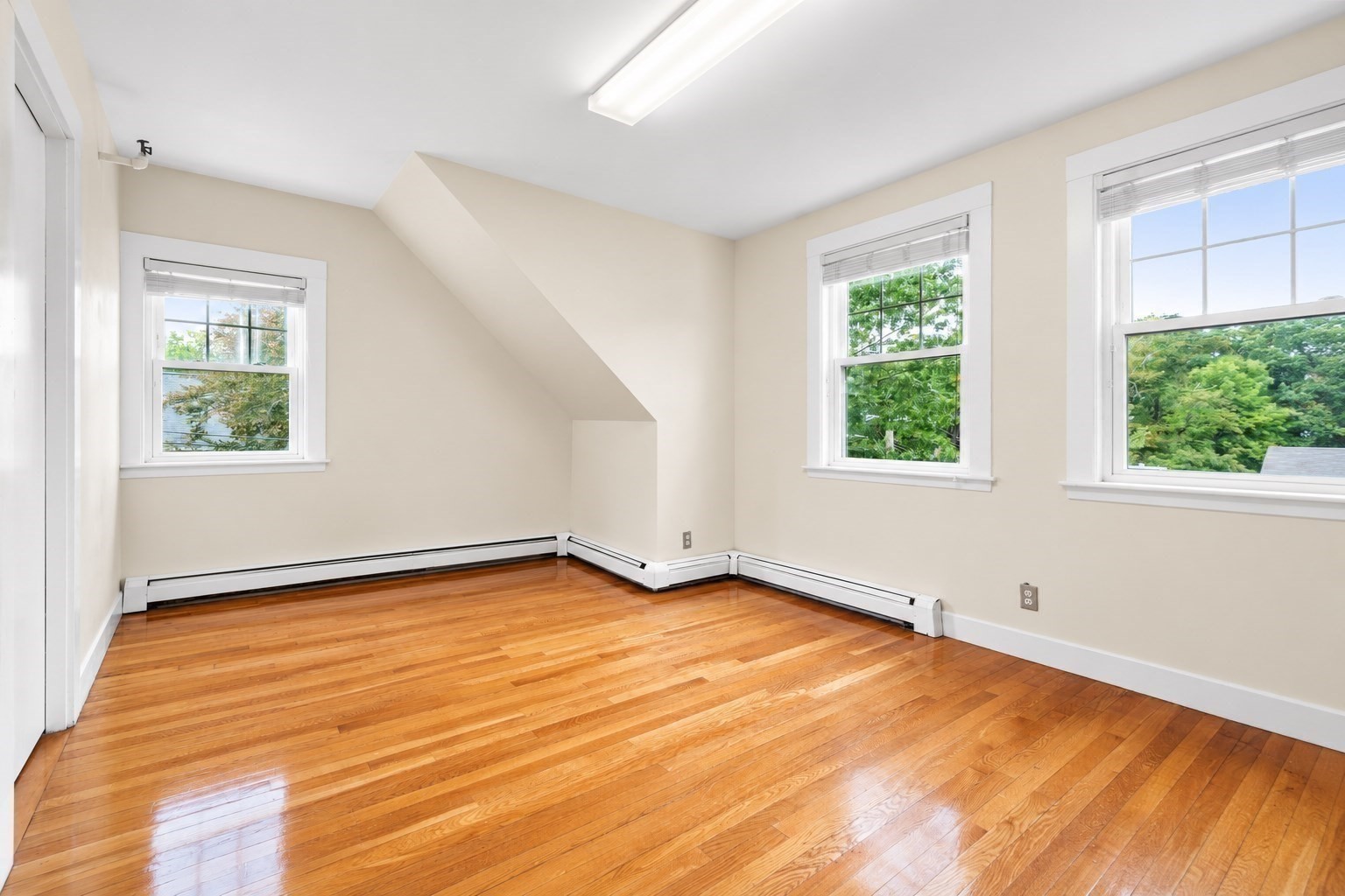 15 Maple Ter Property Photo 12