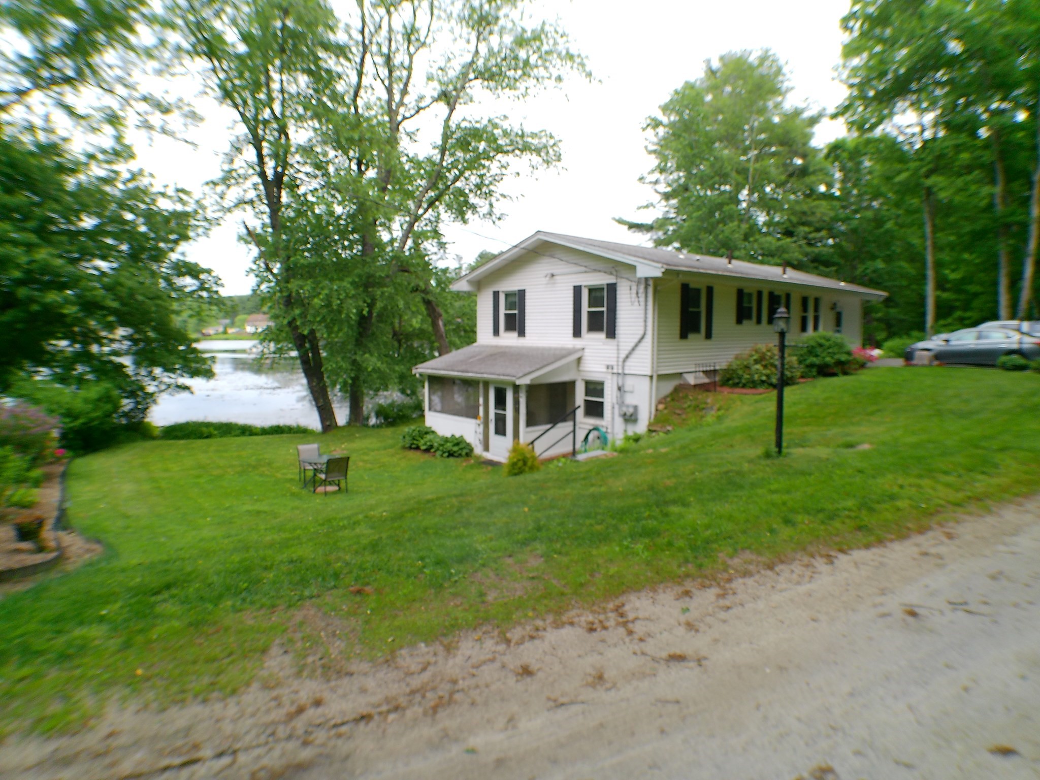 20 Forest St Property Photo 2