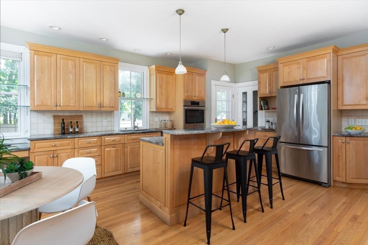 16 Abbott Street Property Photo 12