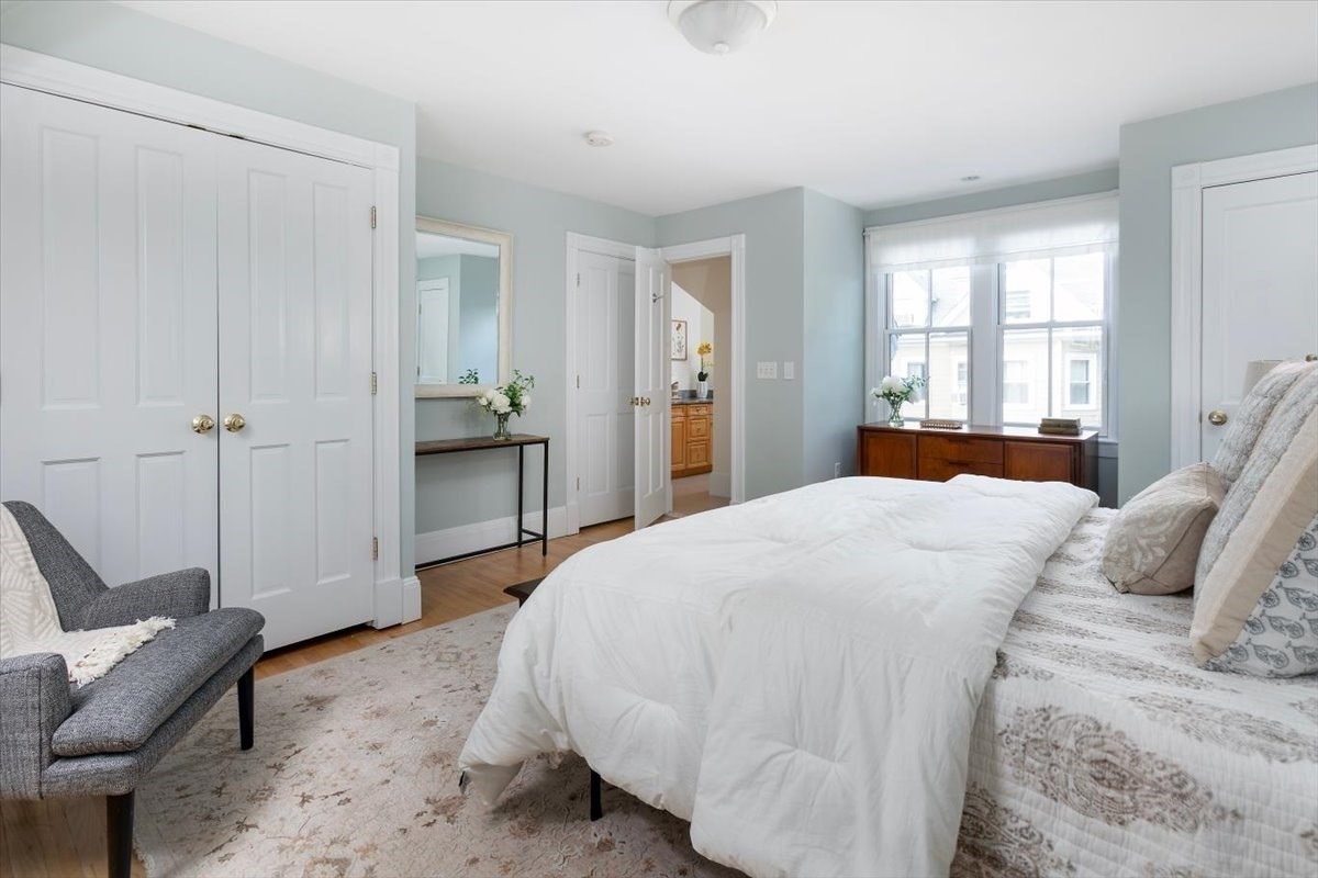 16 Abbott Street Property Photo 15