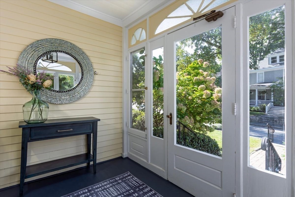 16 Abbott Street Property Photo 24