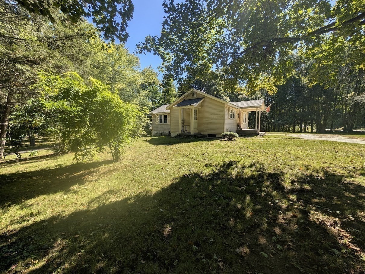 93 Richardson Corner Rd Property Photo 1