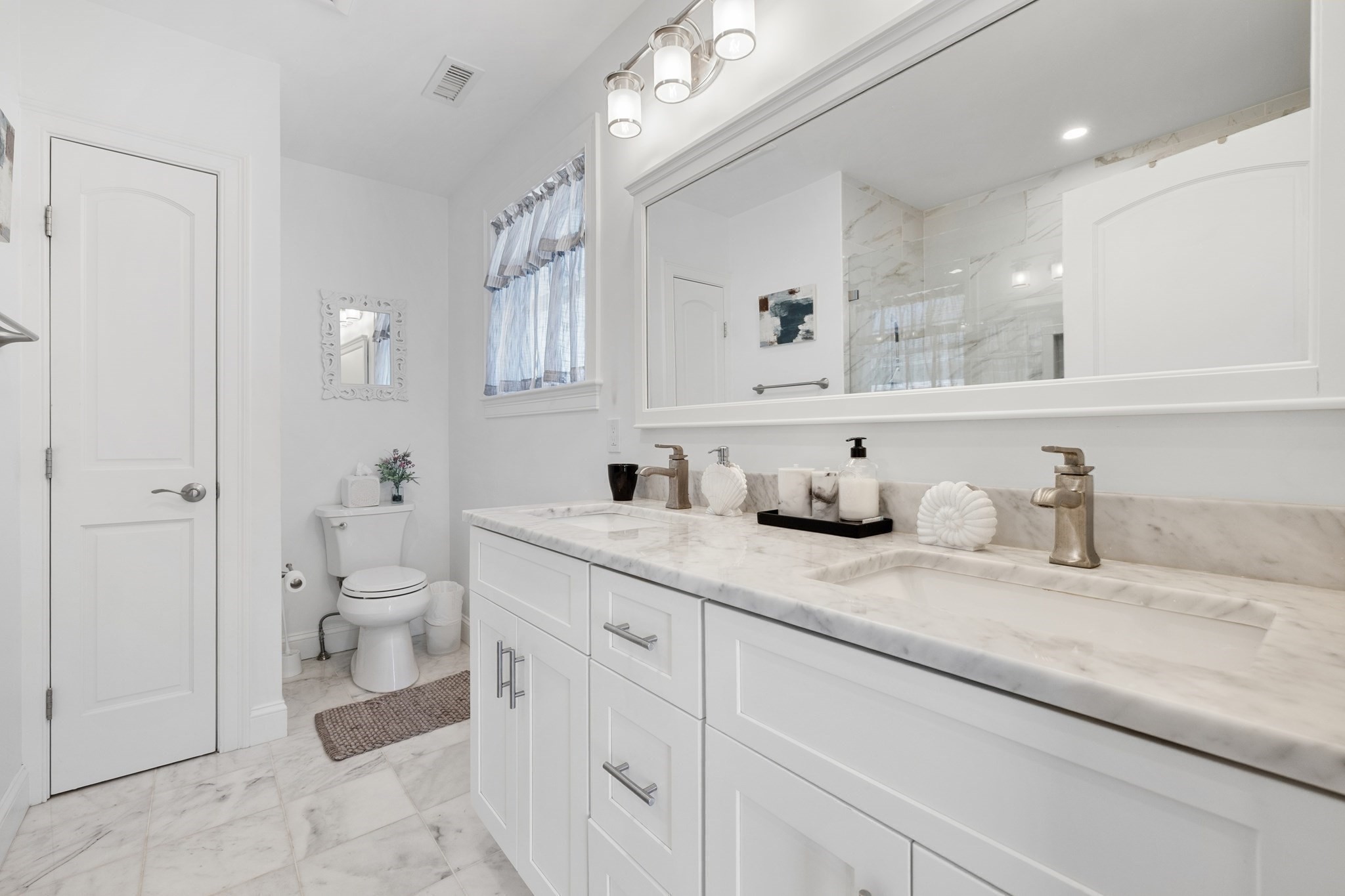 1260 Sea Street Property Photo 22