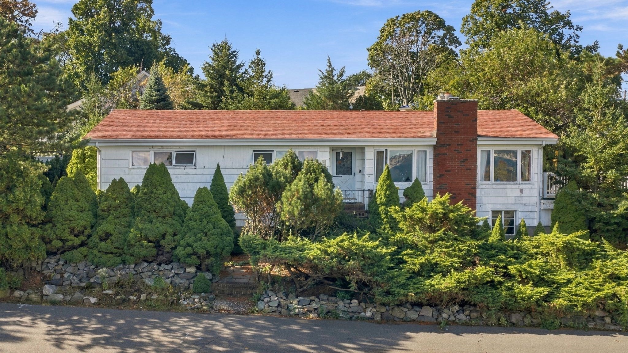 25 Maolis Road Property Photo 1