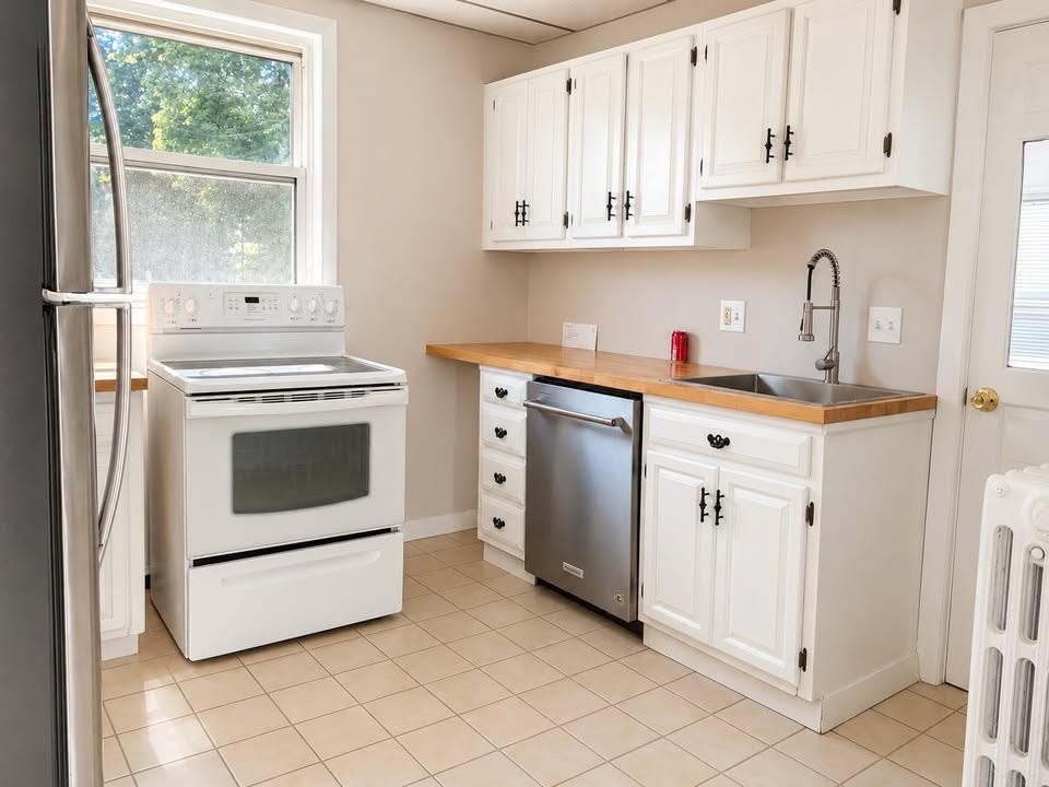 74 Madison Aven. # 2 Property Photo 2