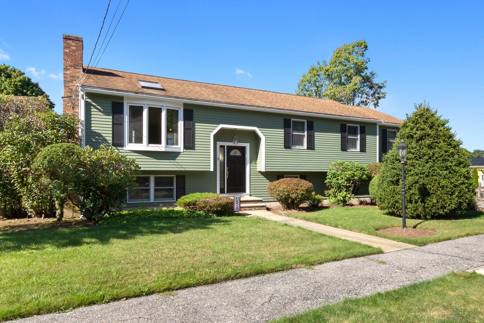 8 College Lane Property Photo 1