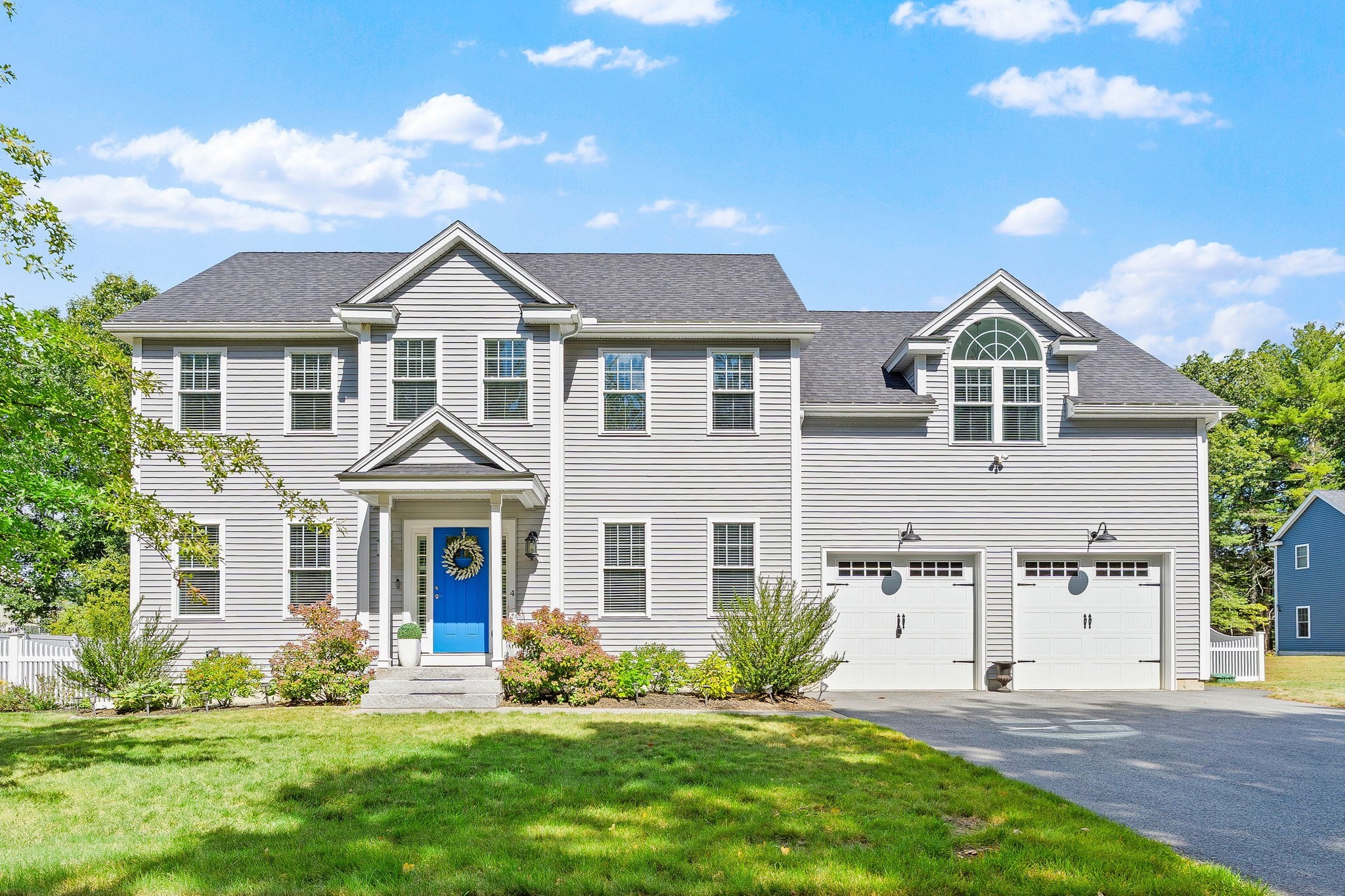4 Wisteria Lane Property Photo 1