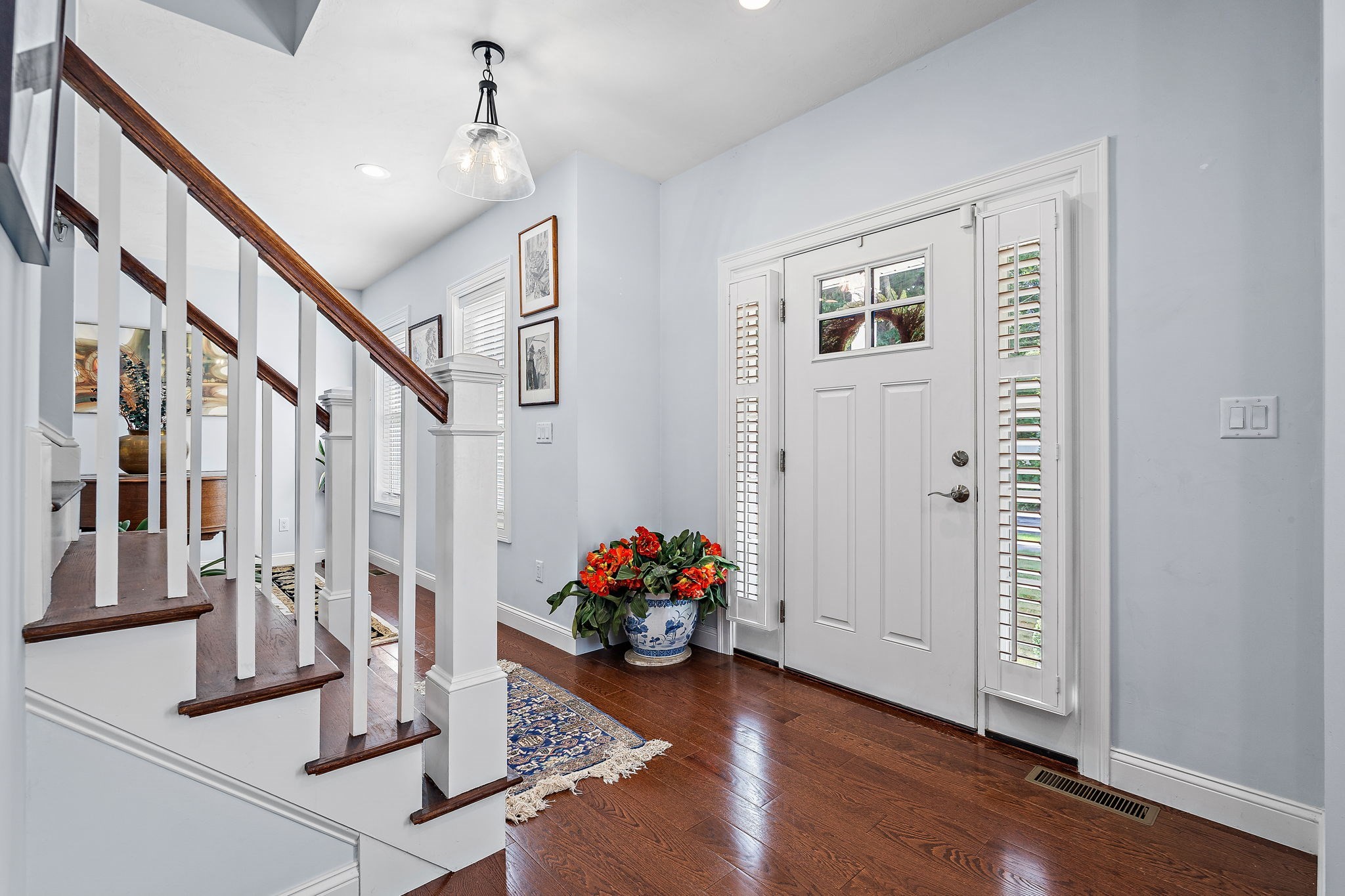 4 Wisteria Lane Property Photo 3