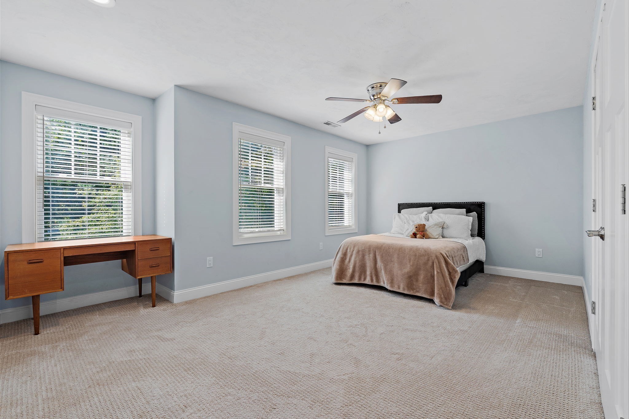 4 Wisteria Lane Property Photo 23