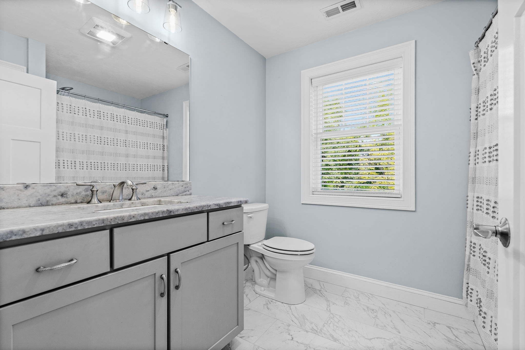 4 Wisteria Lane Property Photo 30