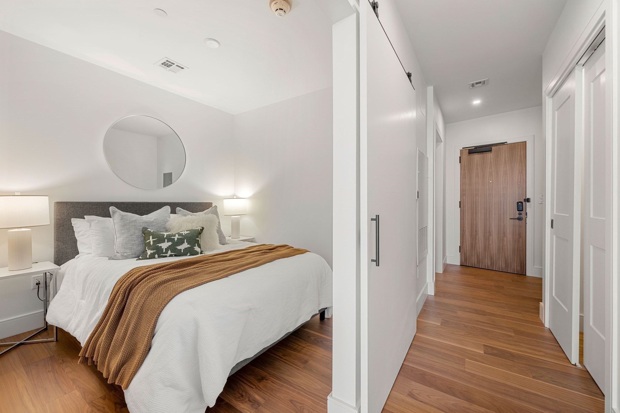 1515 Commonwealth Ave # 705 Property Photo 6