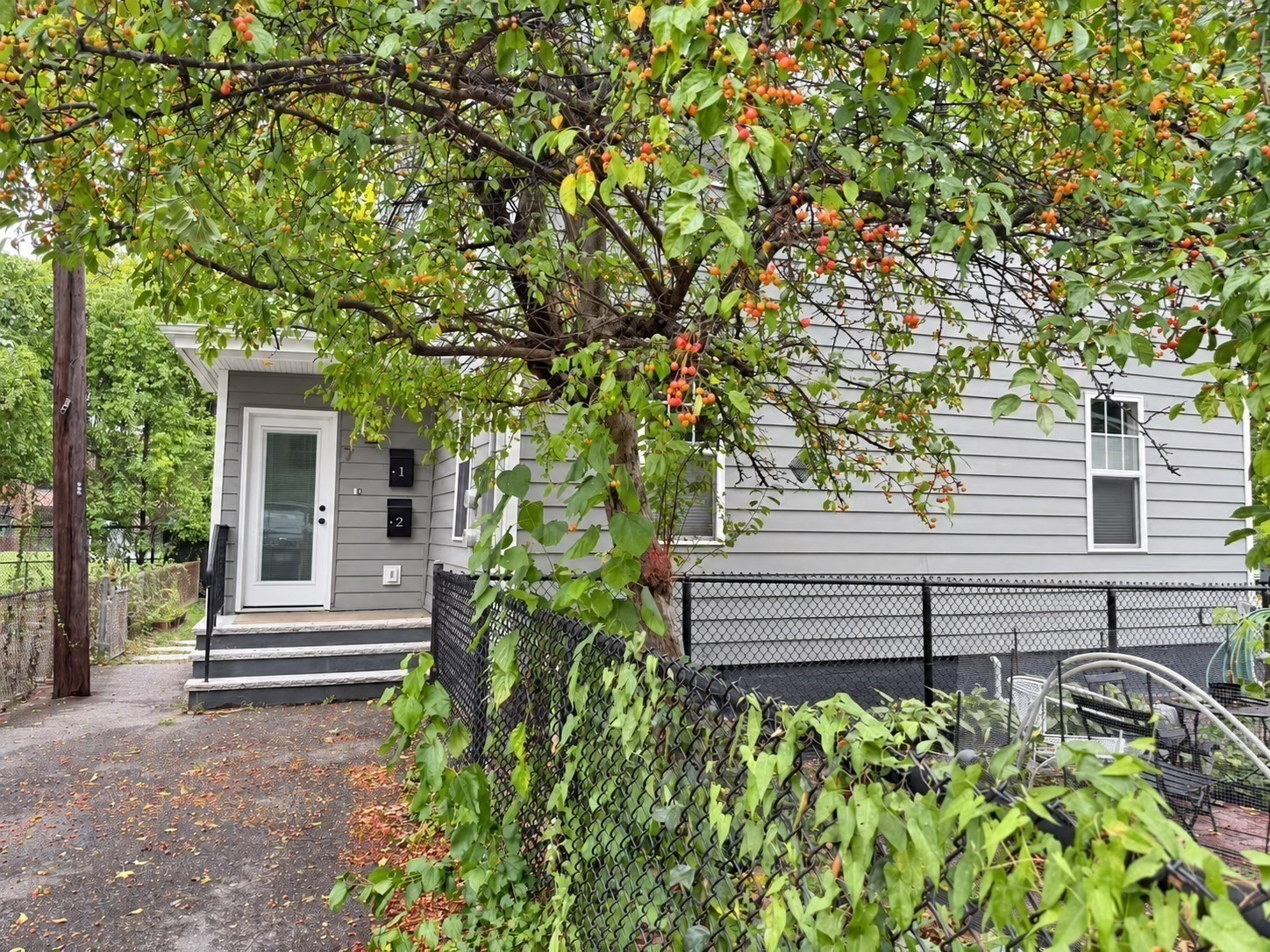 7 Reeds Ct # 2 Property Photo 1