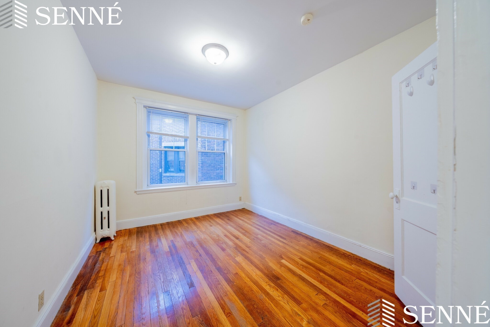 333 Harvard # 9 Property Photo 5