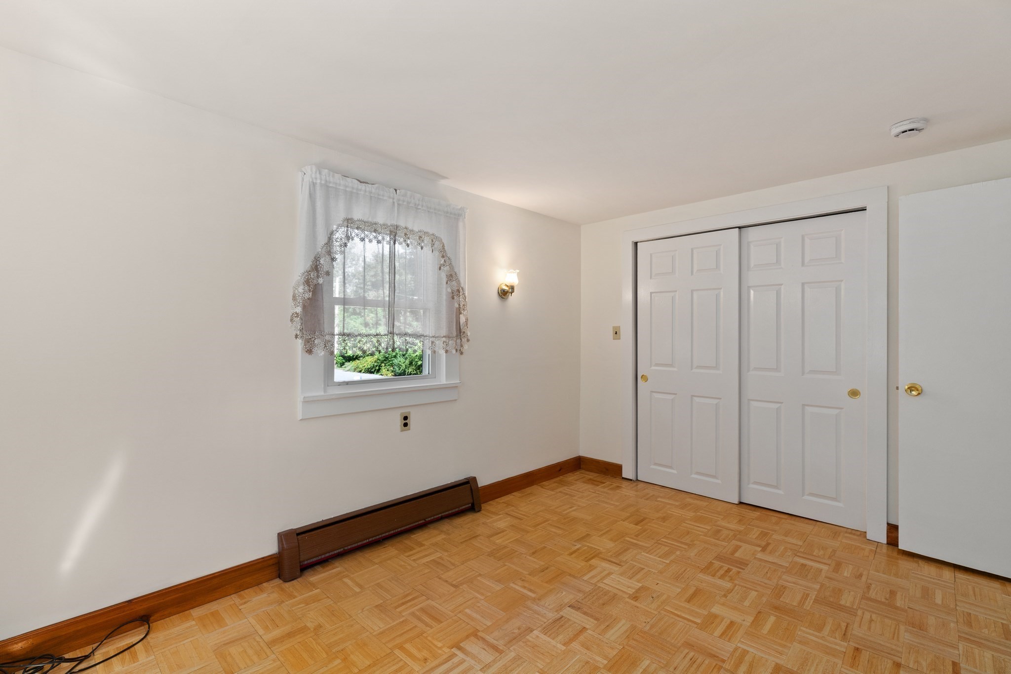 316 Emery St Property Photo 11