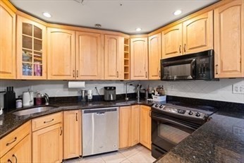 90 Quincy Shore Dr # 721 Property Photo 2