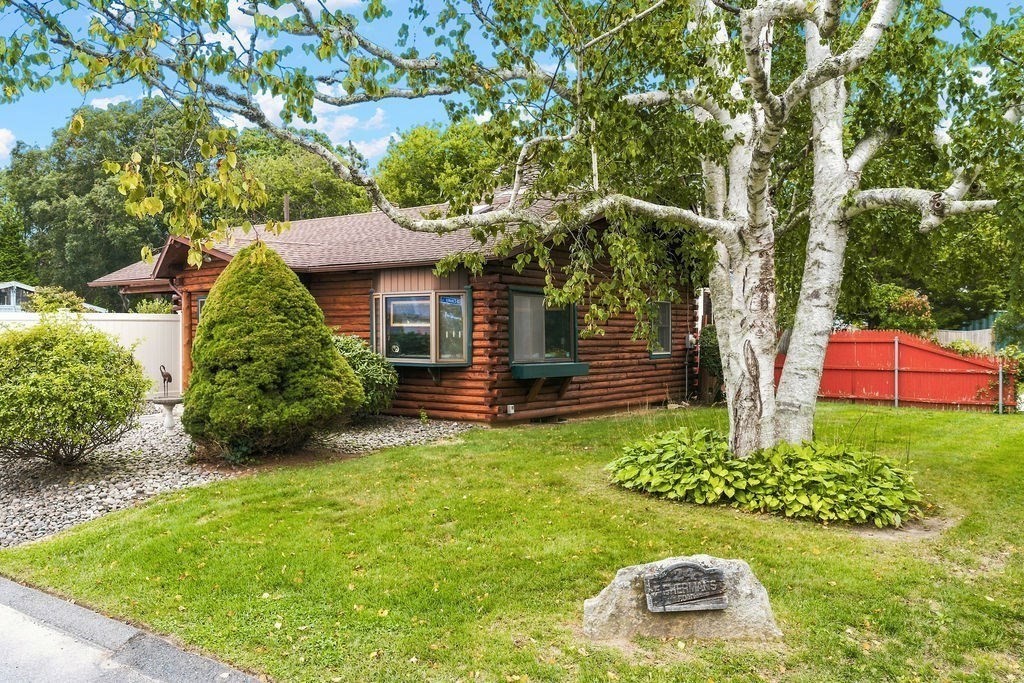 24 Fisherman Rd Property Photo 4